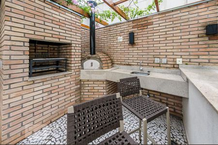 Apartamento para alugar com 164m², 4 quartos e 2 vagasÁrea Comum - Churrasqueira