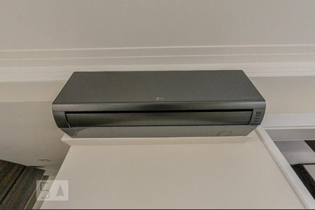 Sala de apartamento para alugar com 4 quartos, 164m² em Cambuí, Campinas