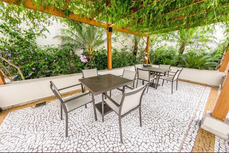 Apartamento para alugar com 164m², 4 quartos e 2 vagasÁrea Comum - Churrasqueira