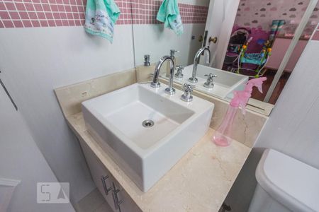 Apartamento à venda com 326m², 4 quartos e 4 vagasBanheiro Suite 3
