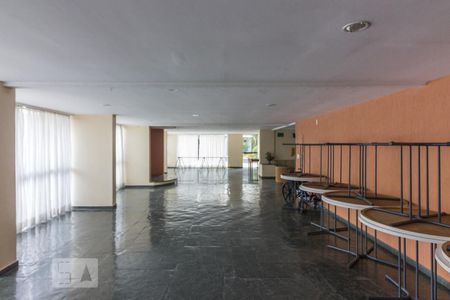 Apartamento à venda com 326m², 4 quartos e 4 vagasSalão de Festas