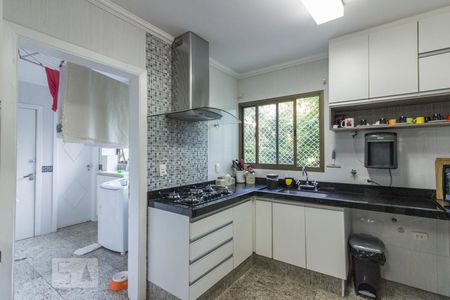 Apartamento à venda com 326m², 4 quartos e 4 vagasCozinha