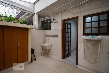 Apartamento para alugar com 60m², 2 quartos e 1 vagaÁrea de serviço