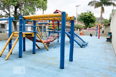 Casa de condomínio para alugar com 70m², 2 quartos e 2 vagas Casa de condomínio para alugar com 70m², 2 quartos e 2 vagasÁrea Comum - Playground