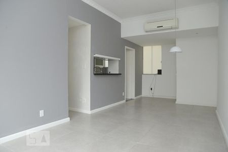 Sala de apartamento para alugar com 2 quartos, 77m² em Maracanã, Rio de Janeiro