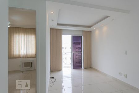 Sala de apartamento à venda com 2 quartos, 57m² em Taquara, Rio de Janeiro