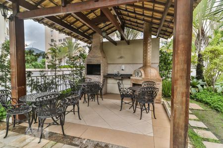 Apartamento à venda com 57m², 2 quartos e 1 vagaÁrea Comum