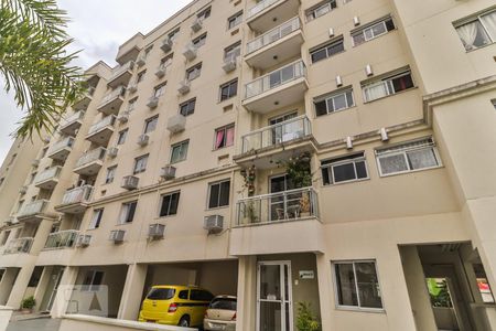 Apartamento à venda com 57m², 2 quartos e 1 vagaFachada