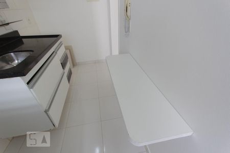 Apartamento à venda com 57m², 2 quartos e 1 vagaCozinha e Área de Serviço