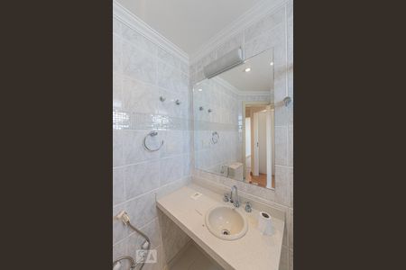 Apartamento à venda com 101m², 3 quartos e 2 vagasBanheiro Social