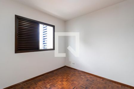 Apartamento à venda com 156m², 4 quartos e 2 vagas Apartamento à venda com 156m², 4 quartos e 2 vagasQuarto 3