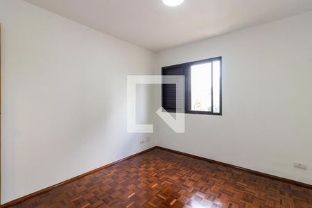 Apartamento à venda com 156m², 4 quartos e 2 vagas Apartamento à venda com 156m², 4 quartos e 2 vagasQuarto 4