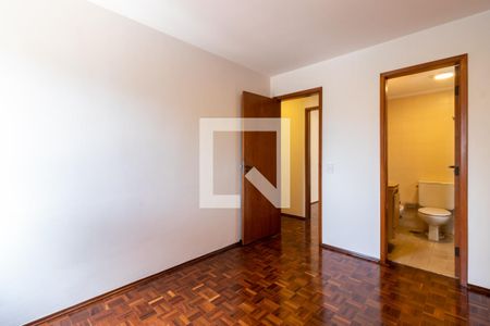 Apartamento à venda com 156m², 4 quartos e 2 vagas Apartamento à venda com 156m², 4 quartos e 2 vagasSuíte 1