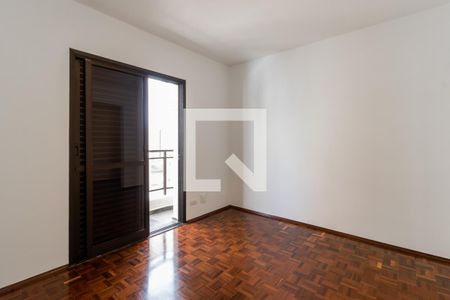 Apartamento à venda com 156m², 4 quartos e 2 vagas Apartamento à venda com 156m², 4 quartos e 2 vagasSuíte 2