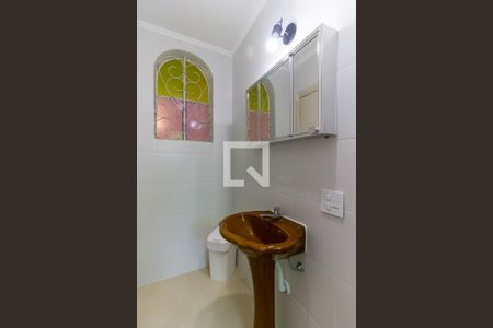 Casa para alugar com 80m², 3 quartos e 1 vaga Casa para alugar com 80m², 3 quartos e 1 vagaBanheiro da Suíte