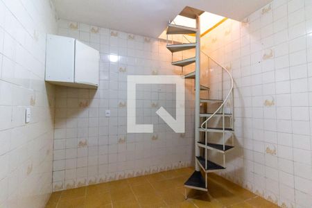 Casa para alugar com 80m², 3 quartos e 1 vaga Casa para alugar com 80m², 3 quartos e 1 vagaCozinha da edícula