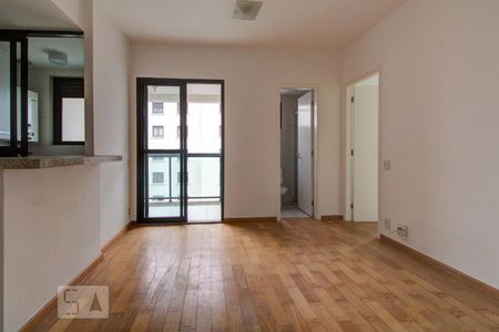 Sala de apartamento para alugar com 1 quarto, 41m² em Pinheiros, São Paulo