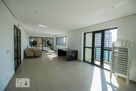 Apartamento para alugar com 41m², 1 quarto e 1 vaga Apartamento para alugar com 41m², 1 quarto e 1 vagaÁrea comum - Salão de festas