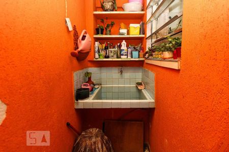 Casa à venda com 60m², 2 quartos e 2 vagasÁrea de Serviço