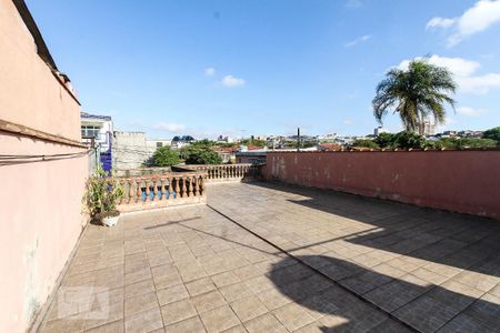 Casa à venda com 60m², 2 quartos e 2 vagasTerraço