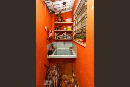 Casa à venda com 60m², 2 quartos e 2 vagasÁrea de Serviço