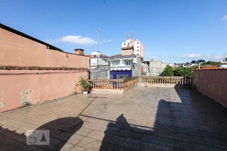 Casa à venda com 60m², 2 quartos e 2 vagasTerraço