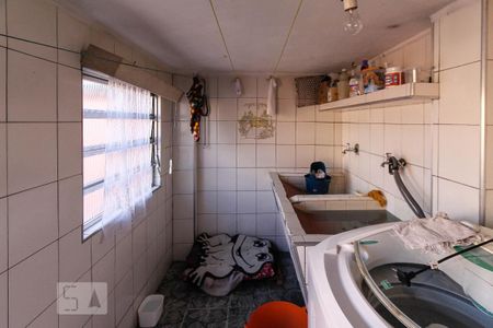 Casa à venda com 60m², 2 quartos e 2 vagasÁrea de Serviço