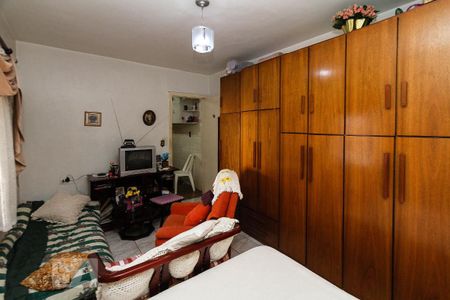 Casa à venda com 60m², 2 quartos e 2 vagasQuarto da Edicula