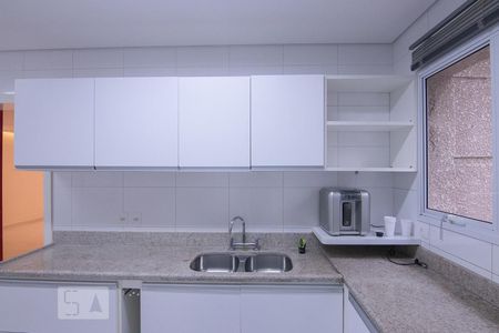Apartamento para alugar com 150m², 3 quartos e 3 vagasCozinha