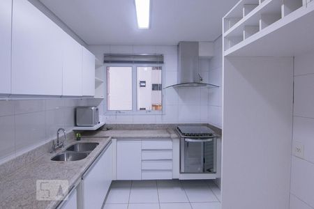 Apartamento para alugar com 150m², 3 quartos e 3 vagasCozinha