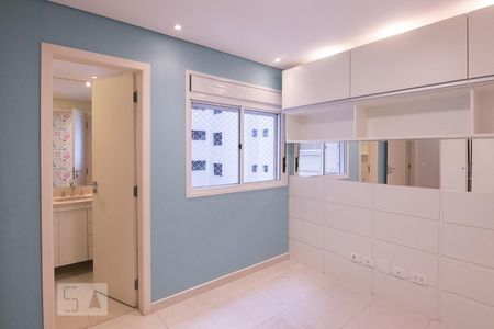 Apartamento para alugar com 150m², 3 quartos e 3 vagasSuíte 2