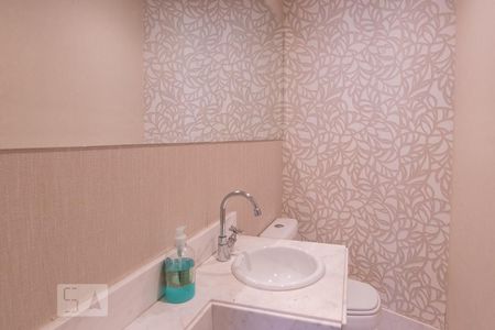 Lavabo de apartamento para alugar com 3 quartos, 150m² em Perdizes, São Paulo