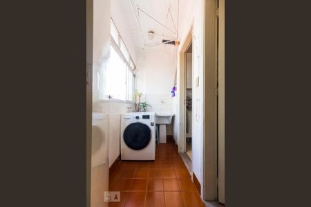 Apartamento à venda com 65m², 2 quartos e 1 vagaÁrea de Serviço
