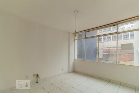 Studio - Quarto/Sala de kitnet/studio para alugar com 1 quarto, 38m² em Vila Buarque, São Paulo