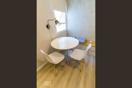 Sala - Mesa e cadeiras de apartamento à venda com 1 quarto, 60m² em Centro, Campinas
