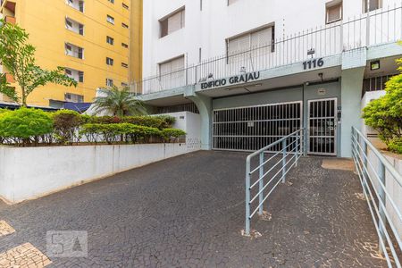 Apartamento para alugar com 60m², 1 quarto e 1 vagaFachada