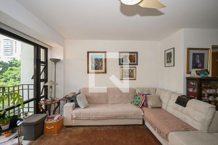 Sala de apartamento para alugar com 3 quartos, 115m² em Real Parque, São Paulo