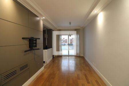 Sala de casa de condomínio à venda com 3 quartos, 100m² em Usina Piratininga, São Paulo