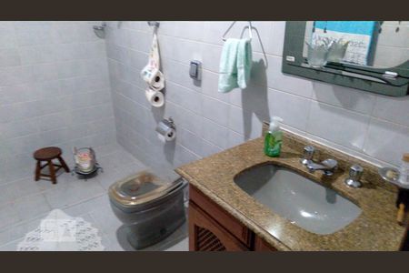 Banheiro de casa à venda com 6 quartos, 350m² em Bela Vista, Osasco