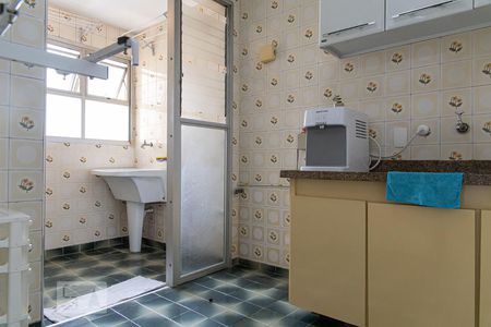 Apartamento para alugar com 100m², 2 quartos e 2 vagasCozinha