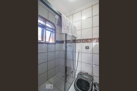 Casa à venda com 4 quartos, 180m² em Cupecê, São Paulo