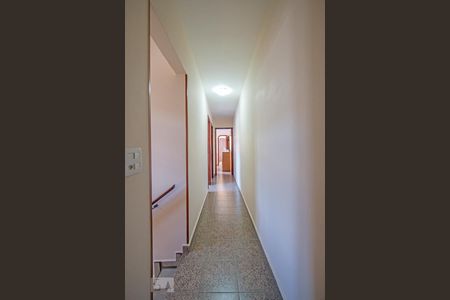 Casa à venda com 4 quartos, 180m² em Cupecê, São Paulo