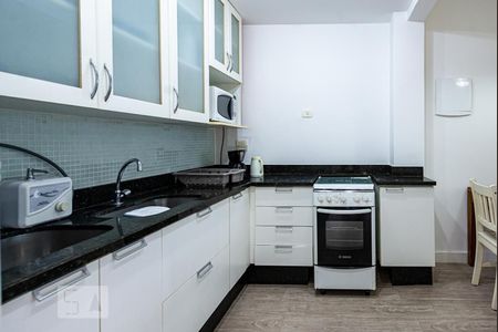 Apartamento para alugar com 80m², 2 quartos e sem vagaCozinha