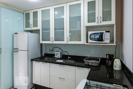 Apartamento para alugar com 80m², 2 quartos e sem vagaCozinha
