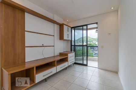 Sala de apartamento à venda com 2 quartos, 90m² em Penha Circular, Rio de Janeiro