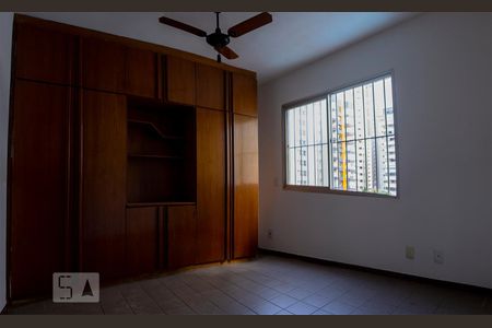 Quarto Suíte de apartamento para alugar com 2 quartos, 69m² em Setor Bueno, Goiânia