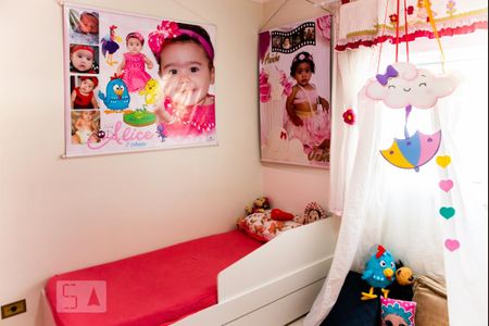 Quarto 2 de casa para alugar com 2 quartos, 65m² em Vila Bancária, São Paulo
