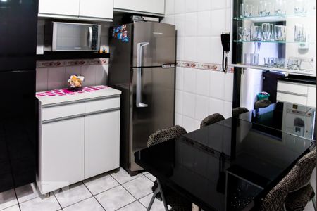 Casa para alugar com 65m², 2 quartos e 1 vaga Casa para alugar com 65m², 2 quartos e 1 vagaCozinha
