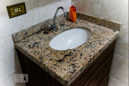 Casa para alugar com 65m², 2 quartos e 1 vaga Casa para alugar com 65m², 2 quartos e 1 vagaBanheiro - Torneira