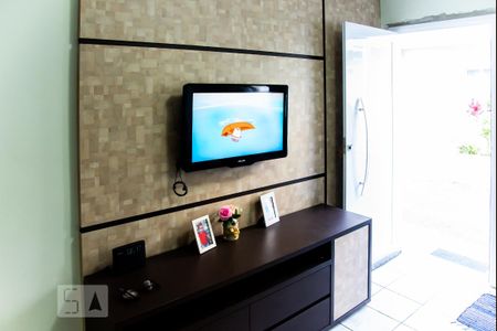 Sala de casa para alugar com 2 quartos, 65m² em Vila Bancária, São Paulo